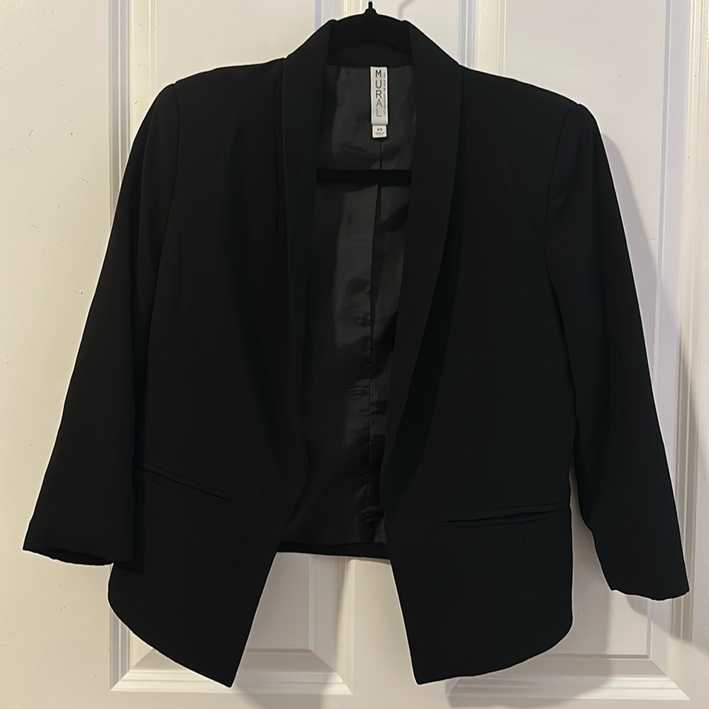 Women’s Black Cropped Blazer - Size XS